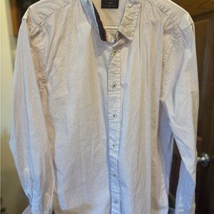 Level Ten White and Blue Dot Shirt